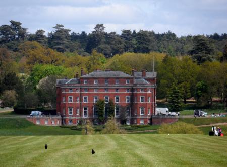 Вбивство з дзеркалами